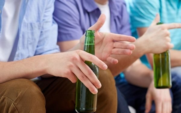 Can minors drink alcohol at home with their parents? What Ohio law says