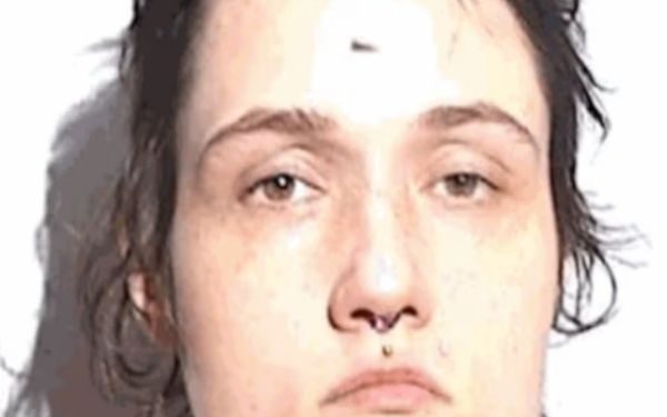 Toledo woman arrested for allegedly bringing children to live in uninhabitable house