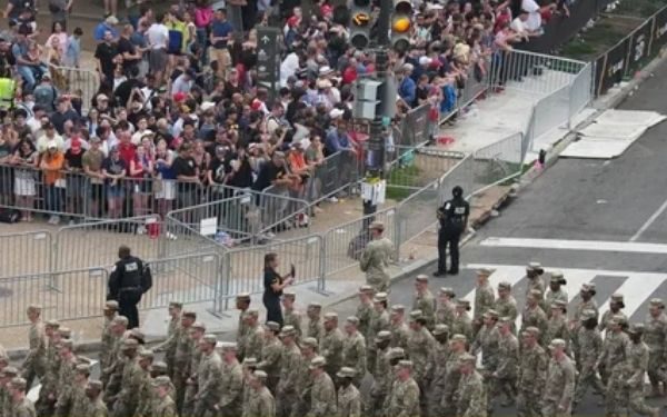 ‘Colossal waste of time’: Retired general slams Trump’s Army Day parade